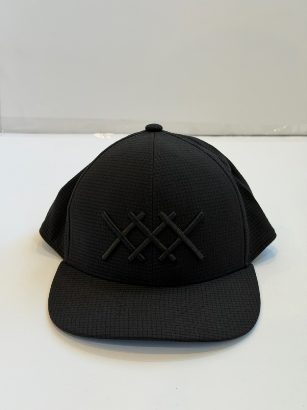 Rhone Men’s Snapback Cap Adjustable One Size Fits Most Black Stitched